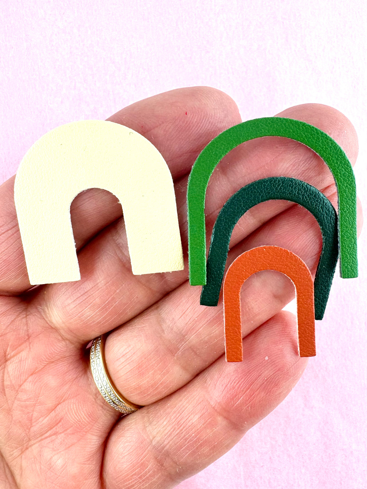 Protège-doigts Arc-en-ciel HNZMDY – Taquets Cuir Vache Pour Tir à L'arc (Gaucher/Droitier)